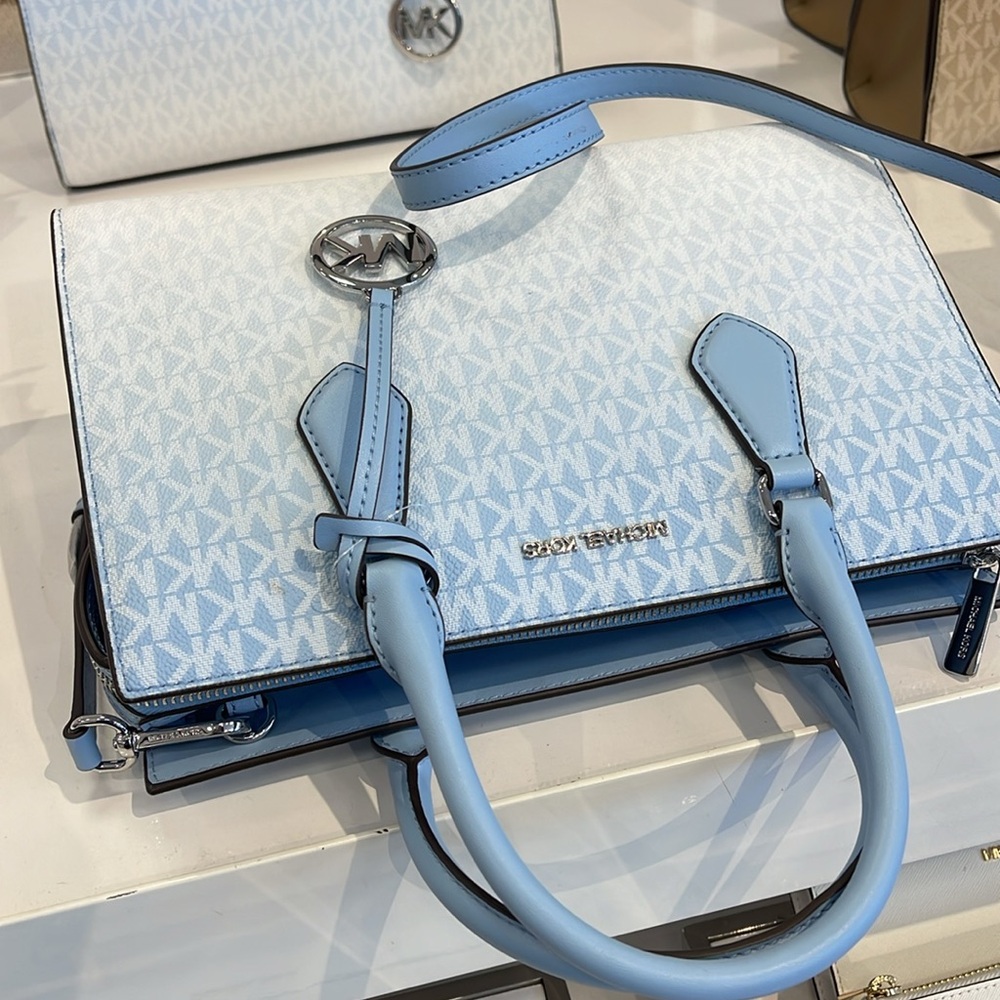 MICHAEL KORS Sheila Medium Ombré Signature Logo Satchel Crossbody Bag 
LIGHT SKY - Picture 7 of 16